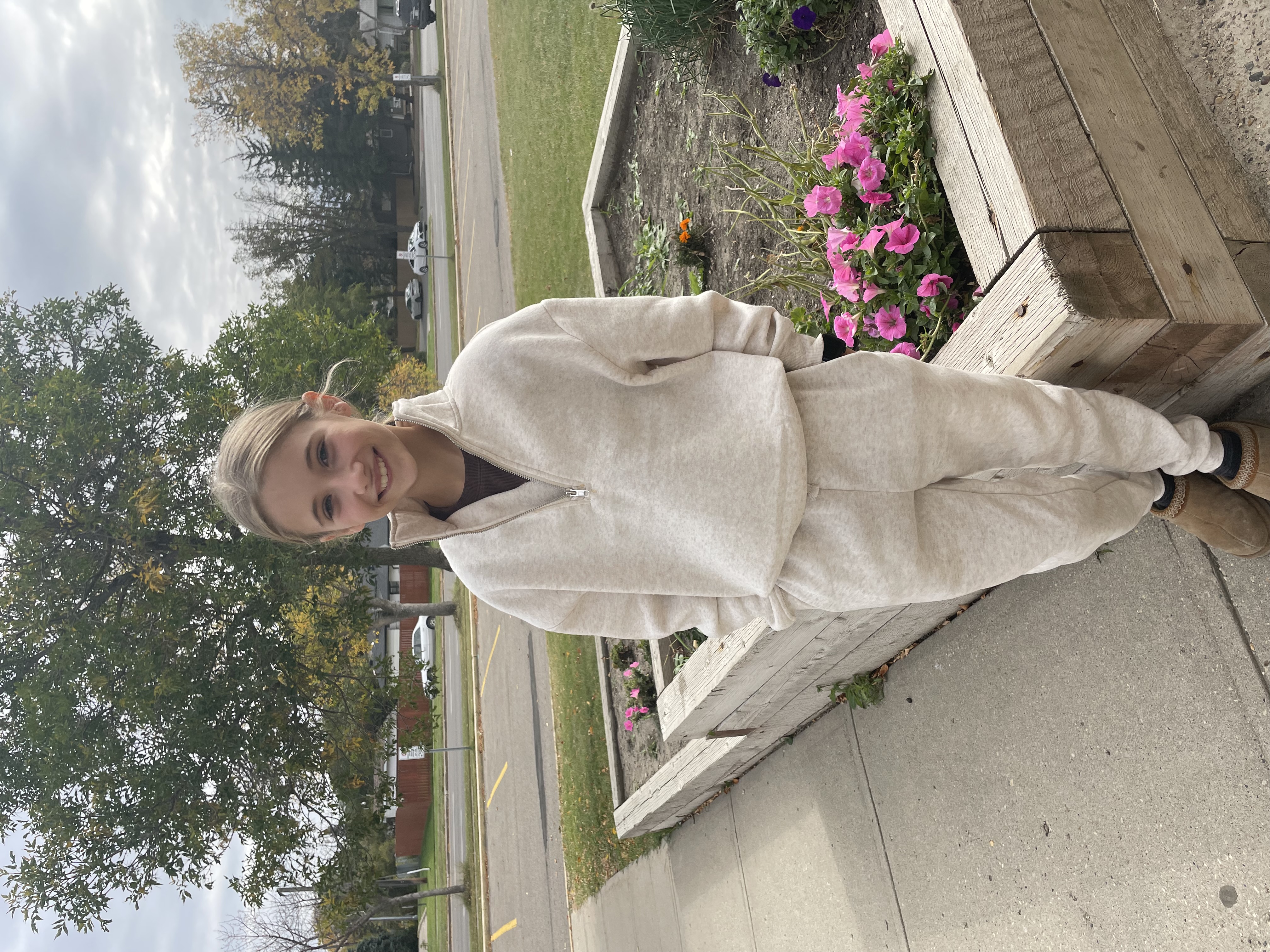 A Daoud.jpg (4.19 MB)